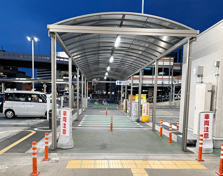  送迎車までの道のり